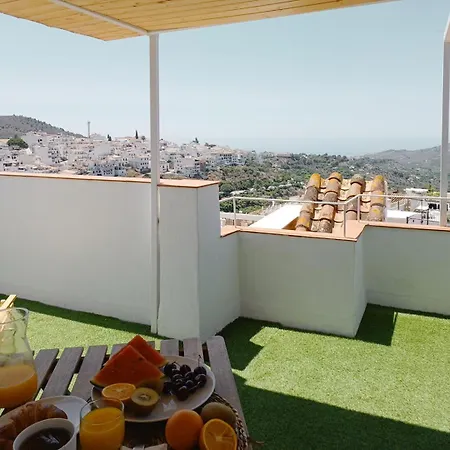 Pizarrillas: Tu Hogar En Blanco Pueblo Feriehus