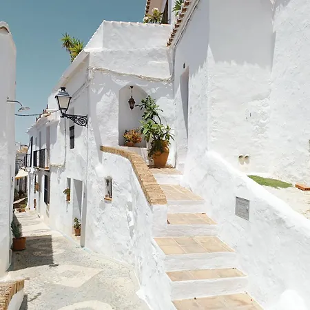 Pizarrillas: Tu Hogar En Blanco Pueblo Holiday home *
