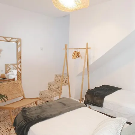 Pizarrillas: Tu Hogar En Blanco Pueblo Holiday home Frigiliana