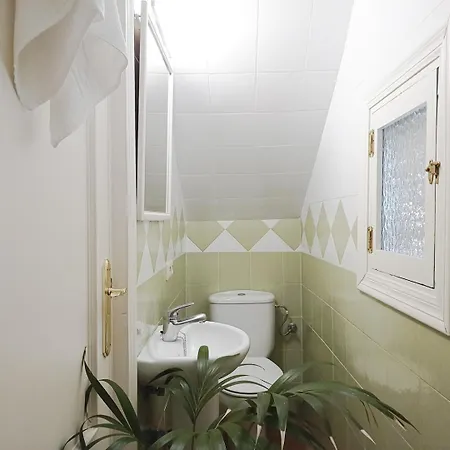 Pizarrillas: Tu Hogar En Blanco Pueblo Holiday home *