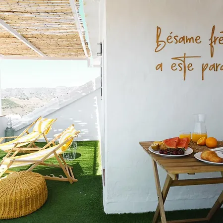Pizarrillas: Tu Hogar En Blanco Pueblo Holiday home *