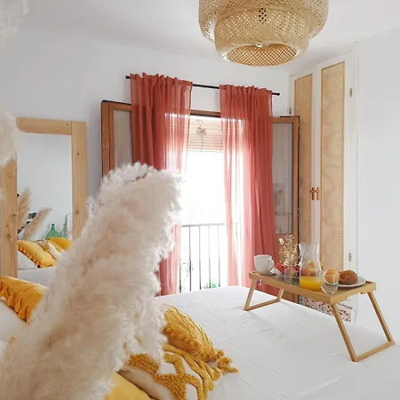 Holiday home Pizarrillas: Tu Hogar En Blanco Pueblo *